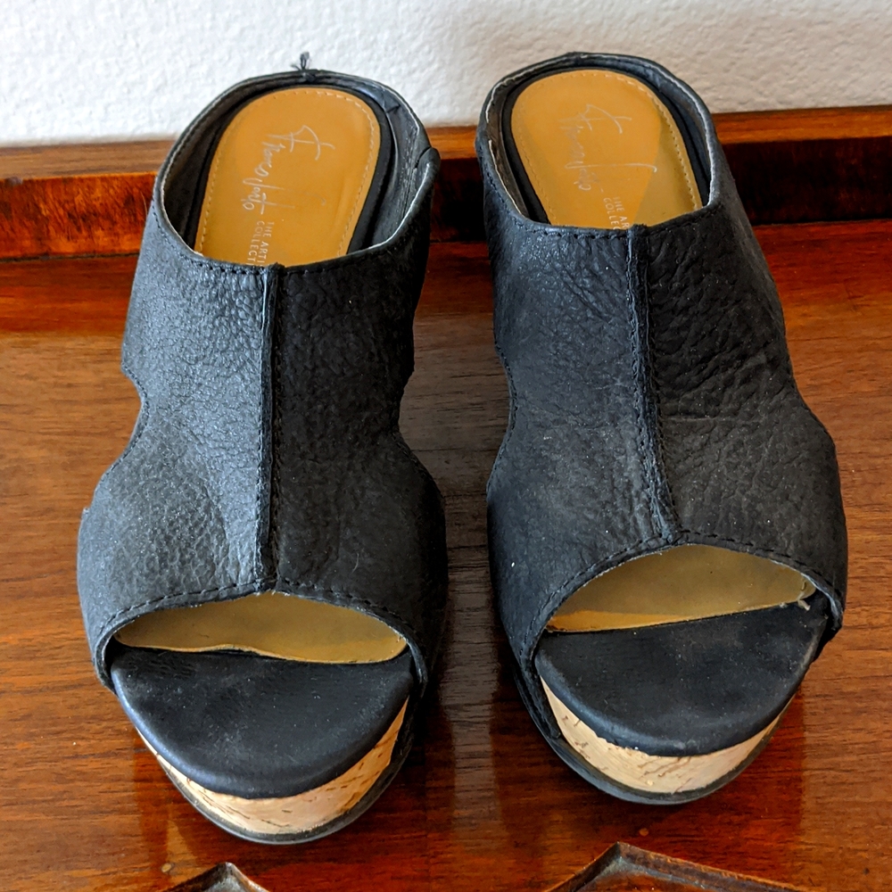 Franco Sarto platform sandals